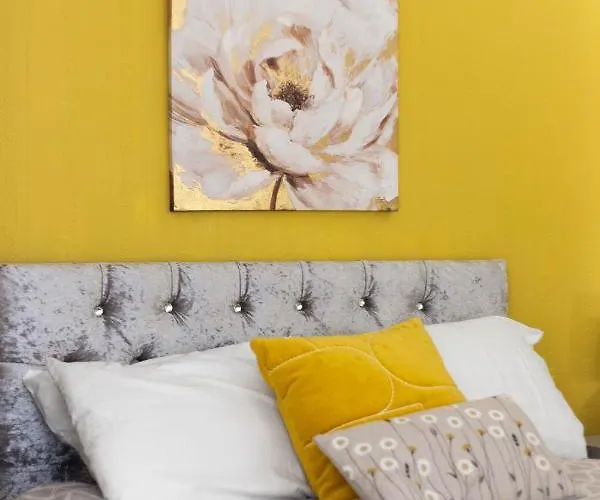 Entire Modern House Center Apartamento *