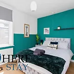 شقة Entire Modern House Center *