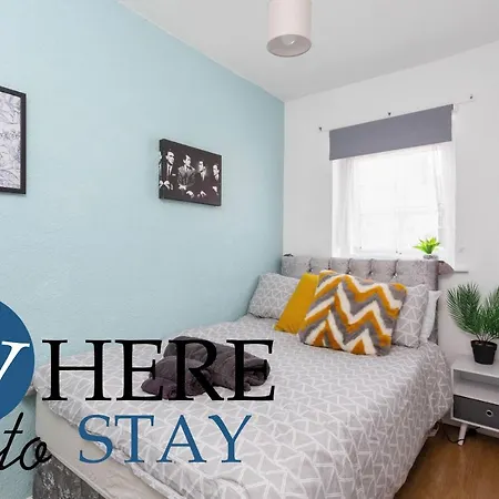 Entire Modern House Center Lejlighed